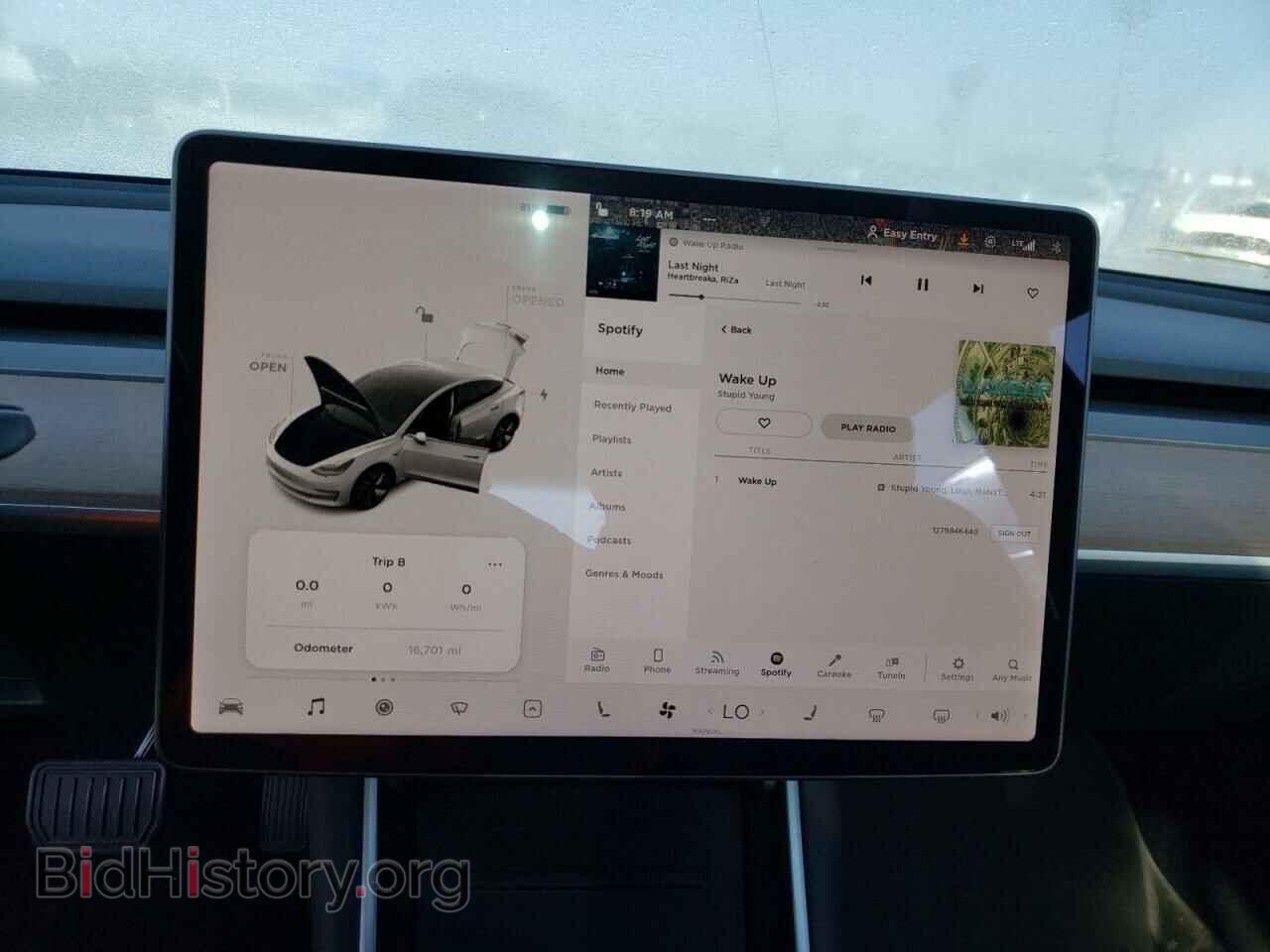 2019 TESLA MODEL 3 - VIN: 5YJ3E1EAXKF485371 - Фото 9