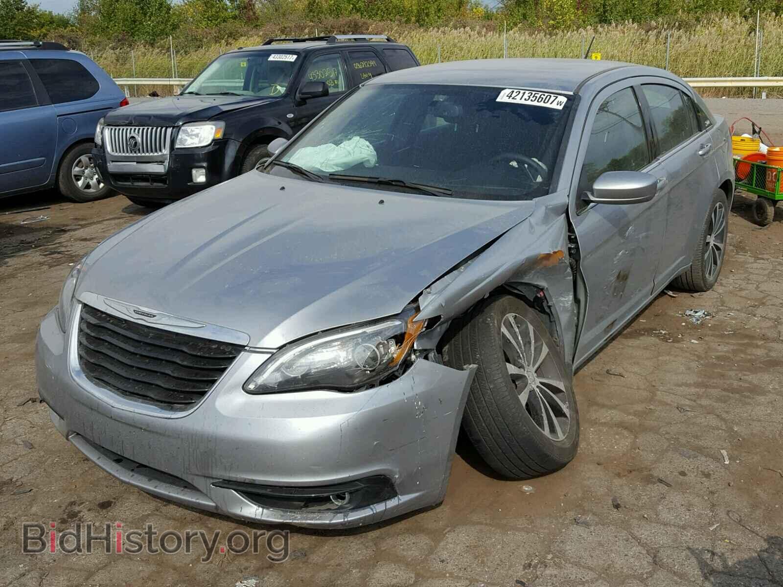 2014 CHRYSLER 200 - VIN: 1C3CCBBB9EN165218 - Фото 2