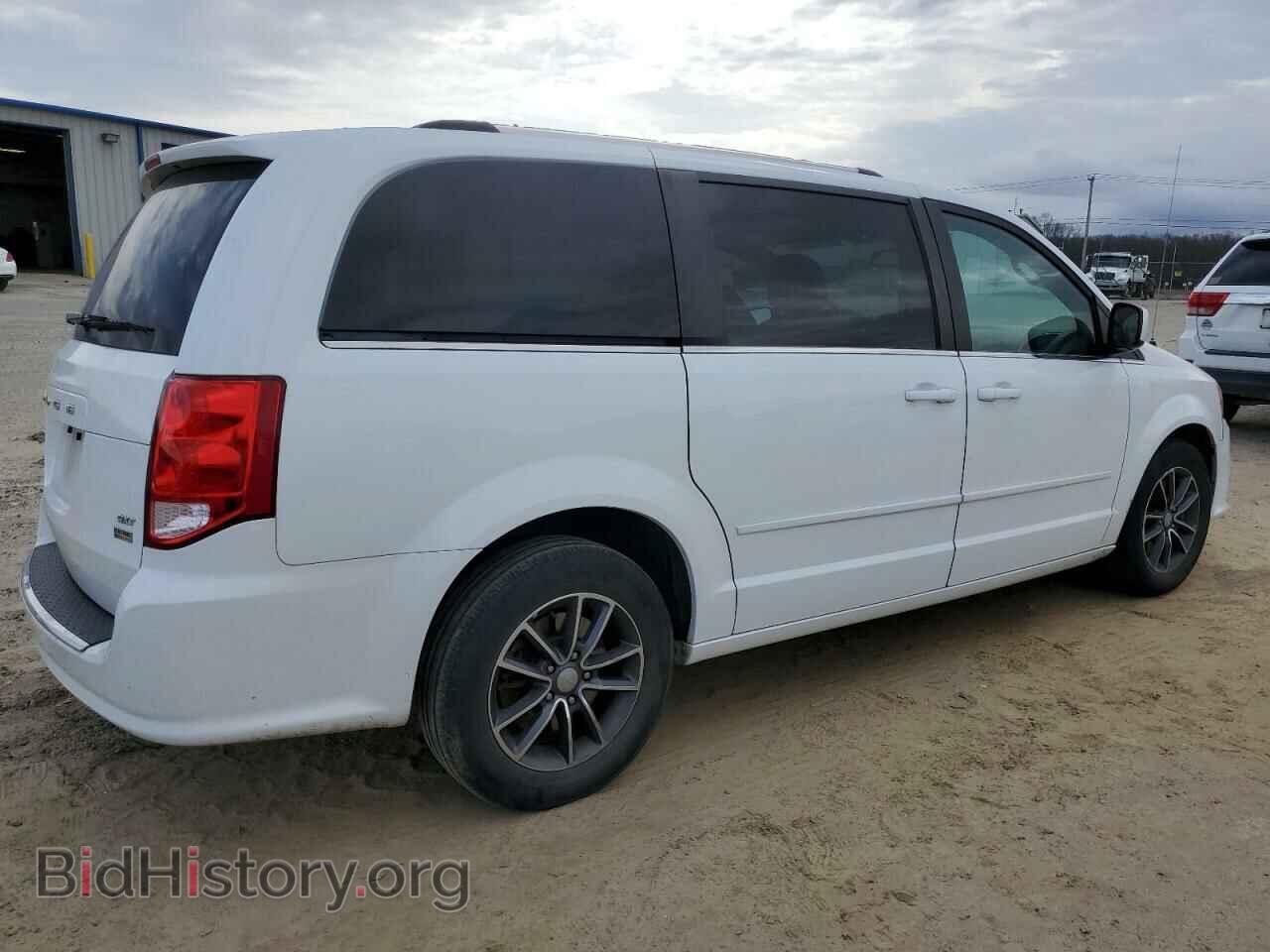 2017 DODGE CARAVAN - VIN: 2C4RDGCG7HR825824 - Фото 3