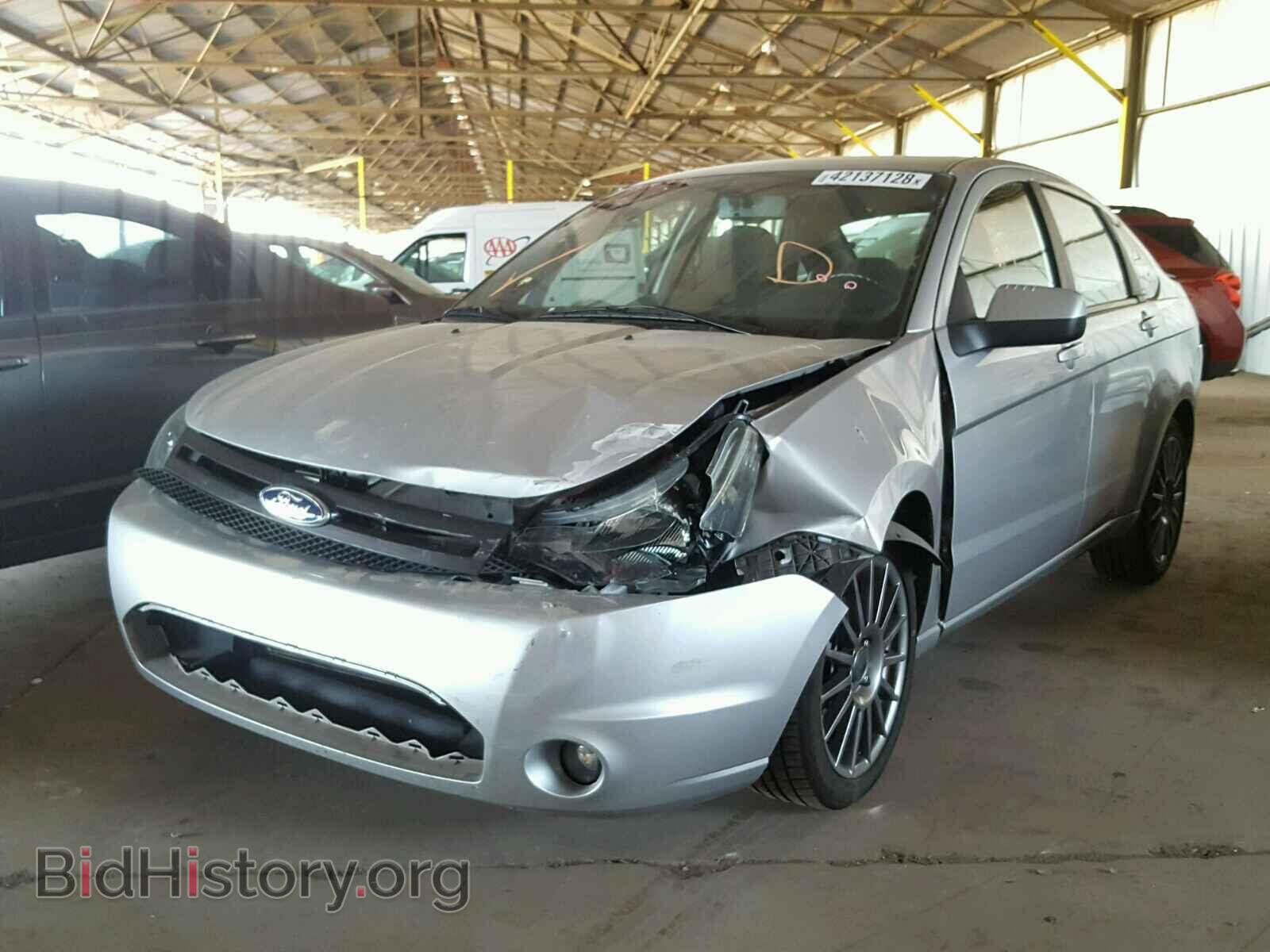 2011 FORD FOCUS - VIN: 1FAHP3GN0BW169703 - Фото 2