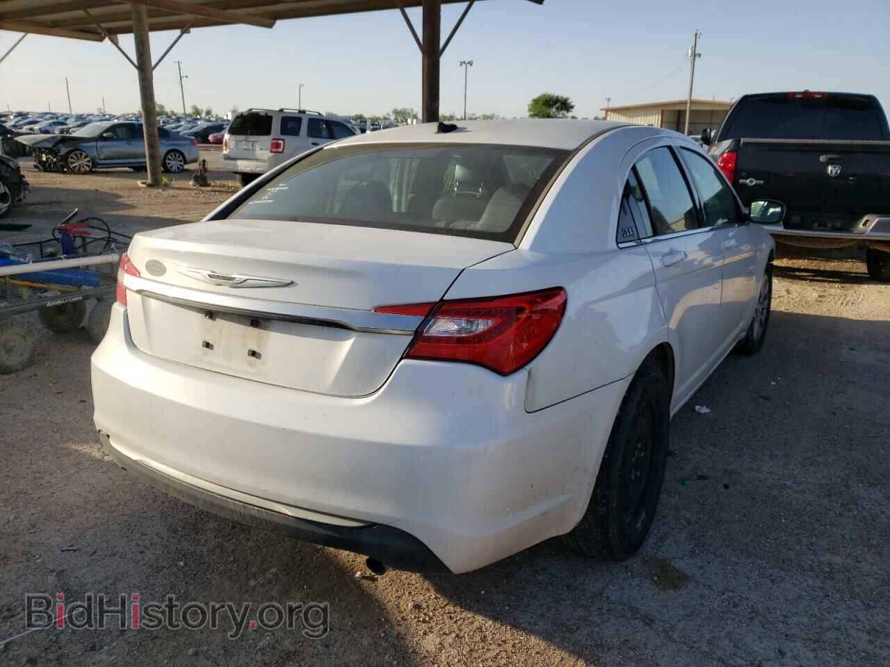 2013 CHRYSLER 200 - VIN: 1C3CCBAB3DN650275 - Фото 4