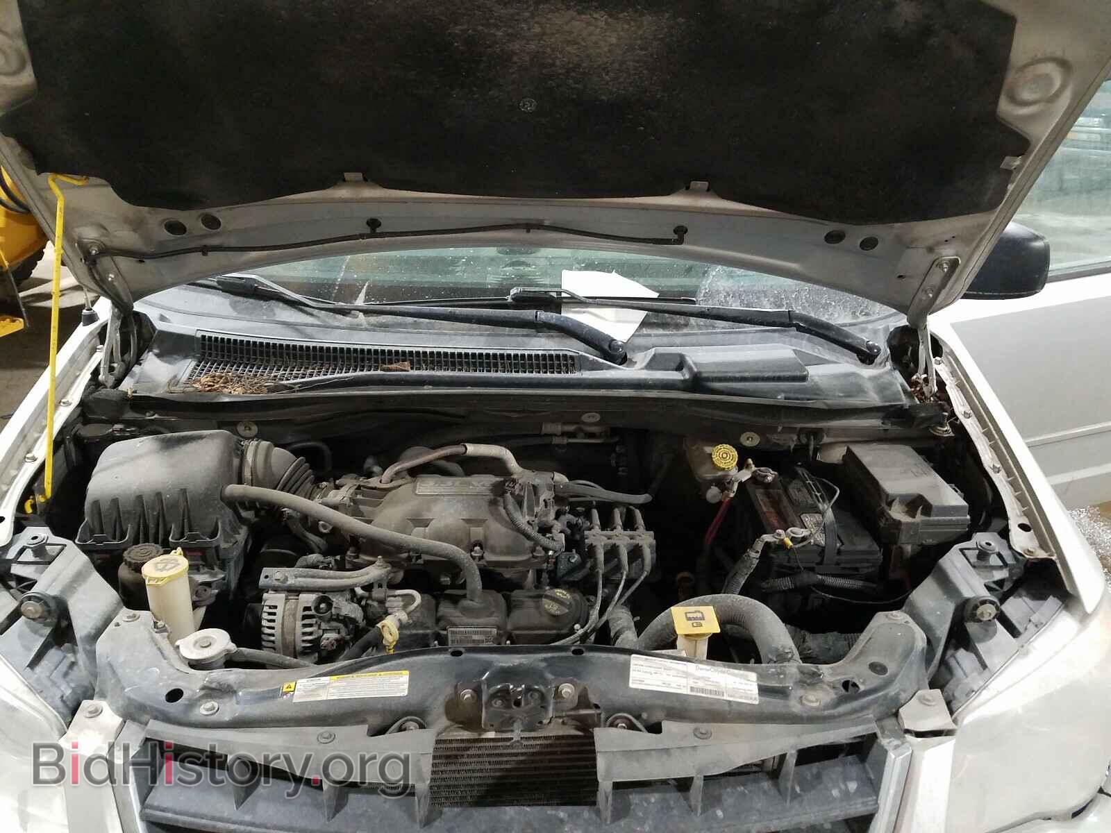 2008 CHRYSLER MINIVAN - VIN: 2A8HR44H48R118448 - Фото 7