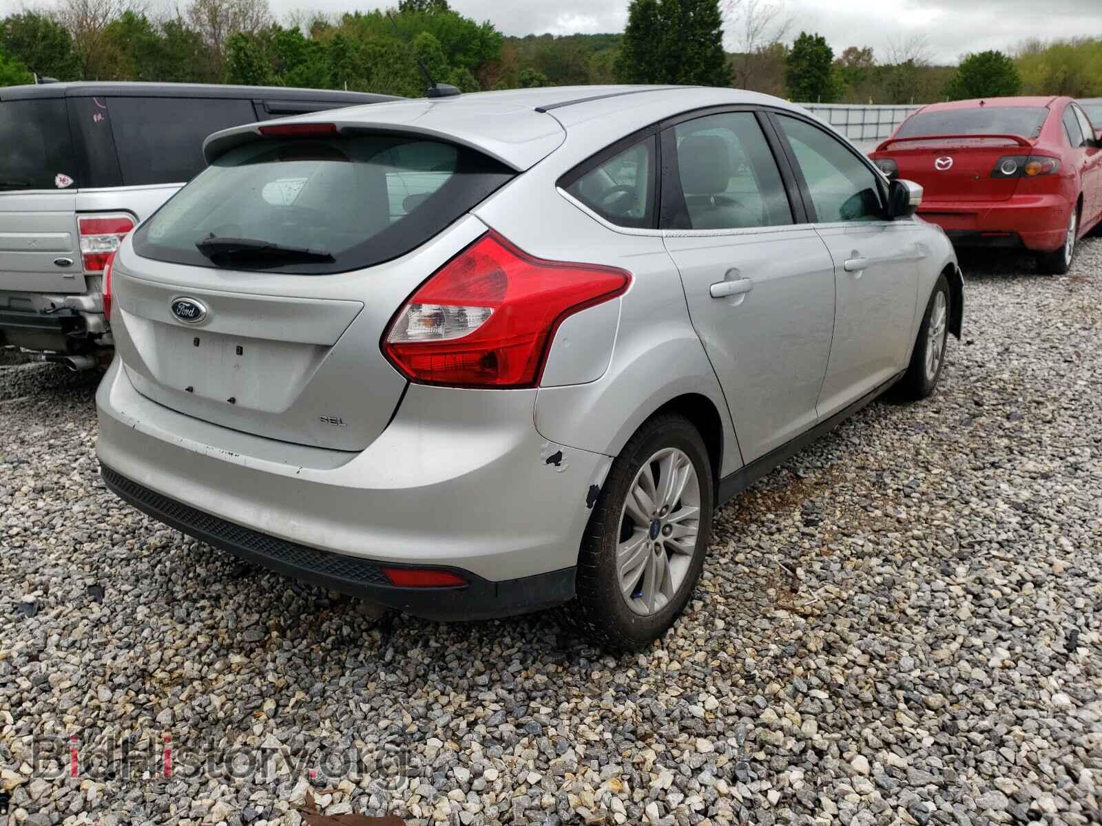 2012 FORD FOCUS - VIN: 1FAHP3M28CL316346 - Photo 4