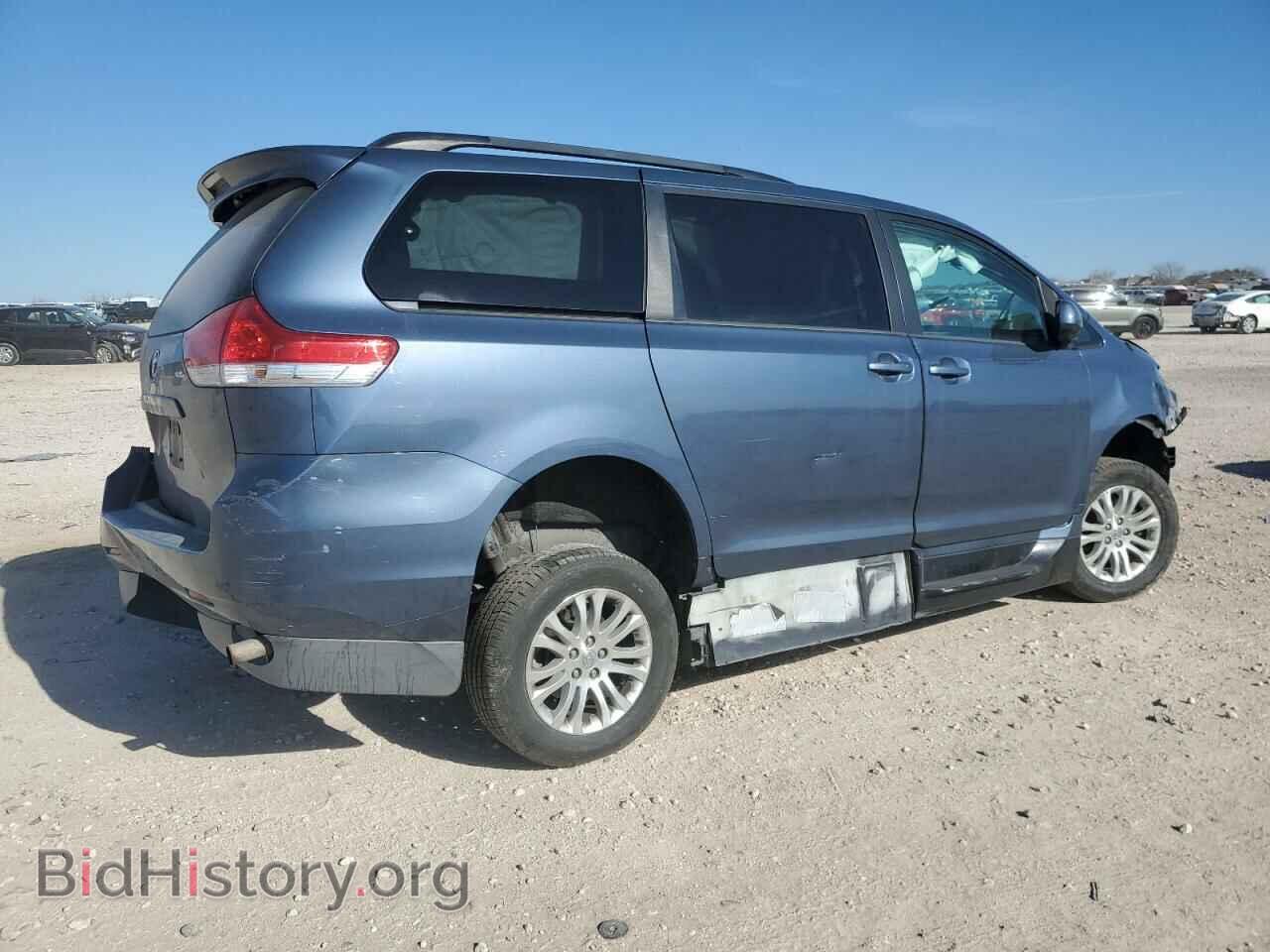 2014 TOYOTA All Models - VIN: 5TDYK3DC9ES455940 - Фото 3