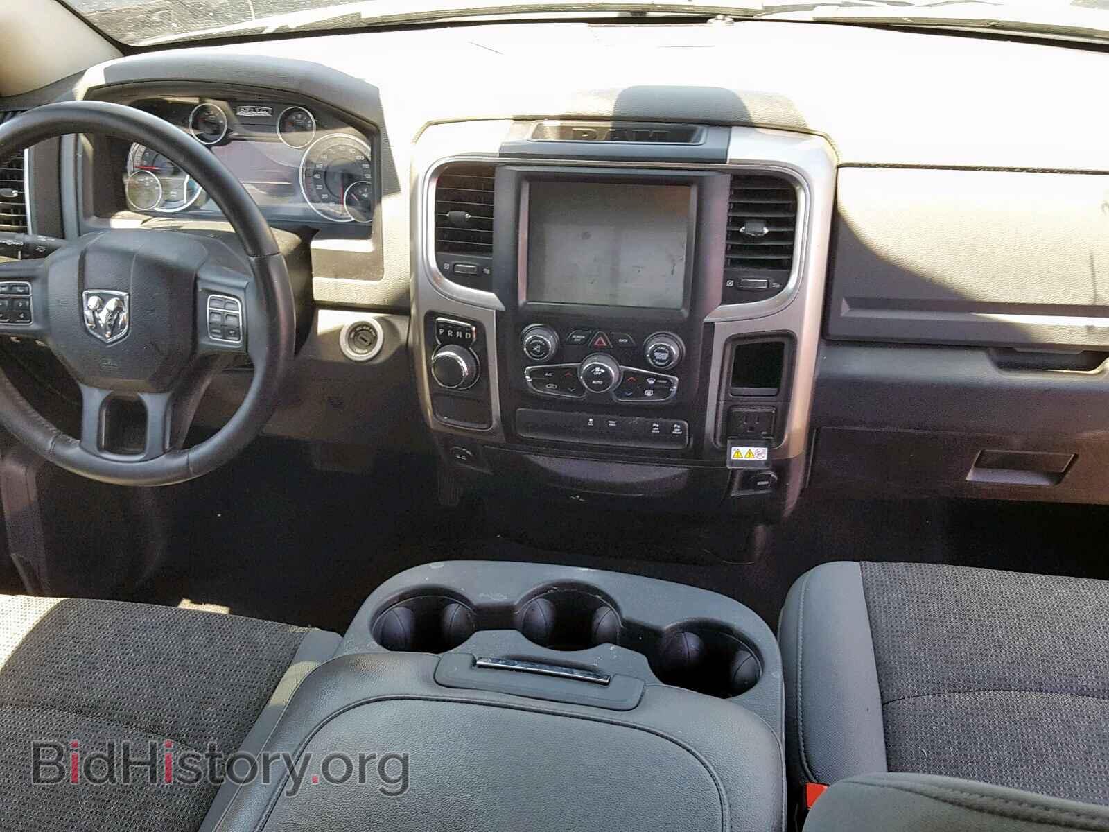 2017 RAM 1500 SLT - VIN: 1C6RR6GT3HS542717 - Фото 9