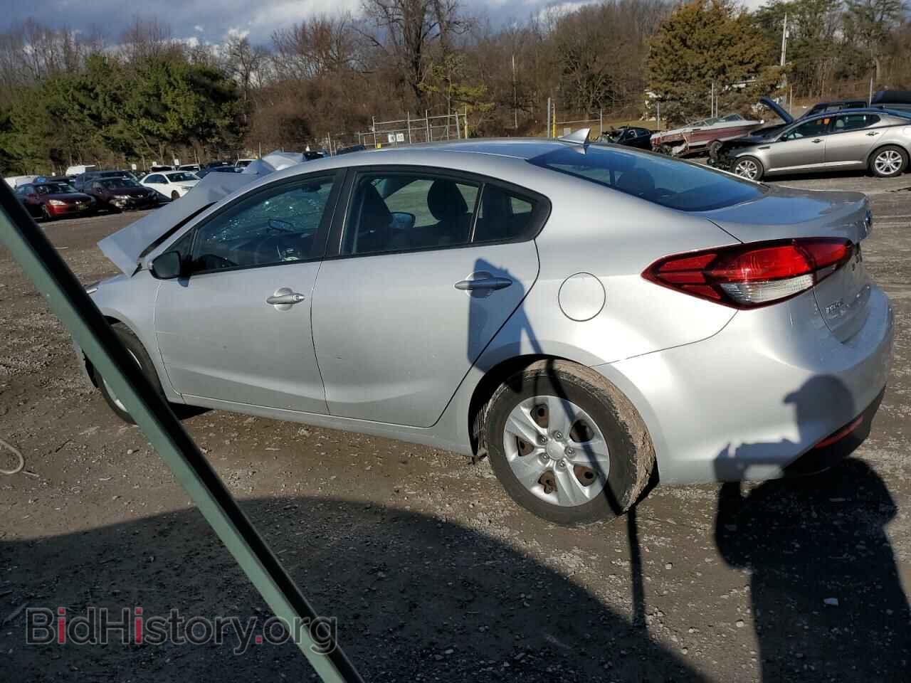 2017 KIA FORTE - VIN: 3KPFK4A74HE140353 - Фото 2