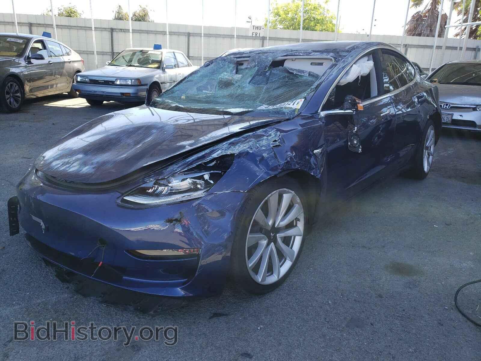 2018 TESLA MODEL 3 - VIN: 5YJ3E1EB0JF116042 - Фото 2