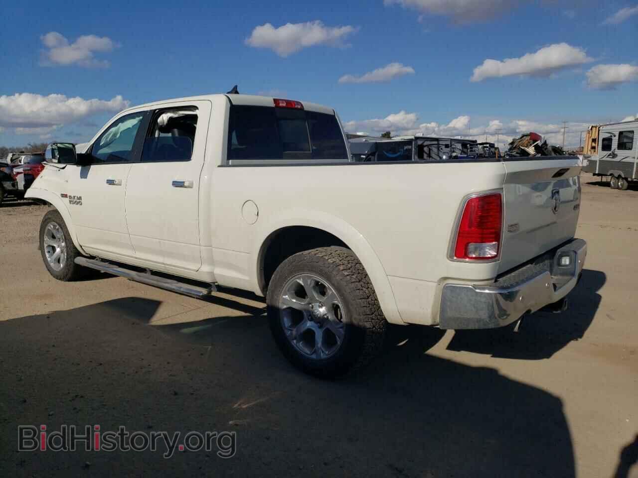 2018 RAM 1500 - VIN: 1C6RR7VM1JS256629 - Фото 2
