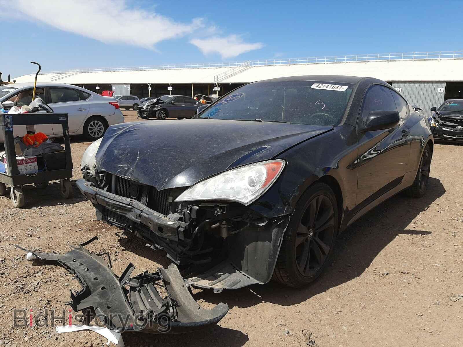 2011 HYUNDAI GENESIS - VIN: KMHHT6KD3BU057149 - Фото 2