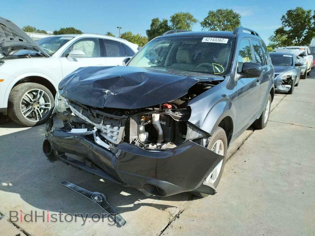 2013 SUBARU FORESTER - VIN: JF2SHABC8DG420182 - Фото 2