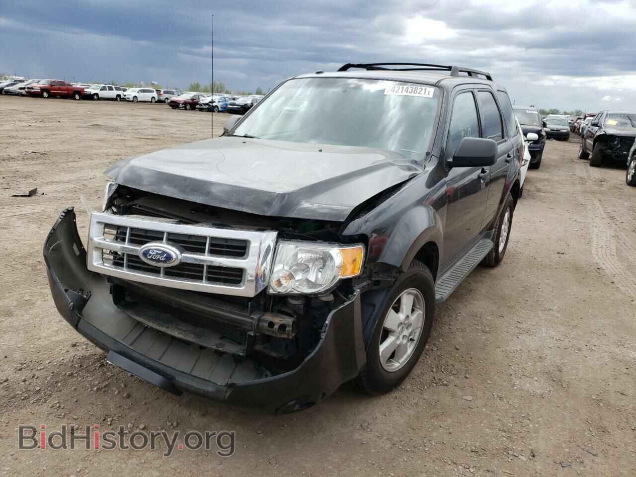 2011 FORD ESCAPE - VIN: 1FMCU9DG3BKA65800 - Фото 2