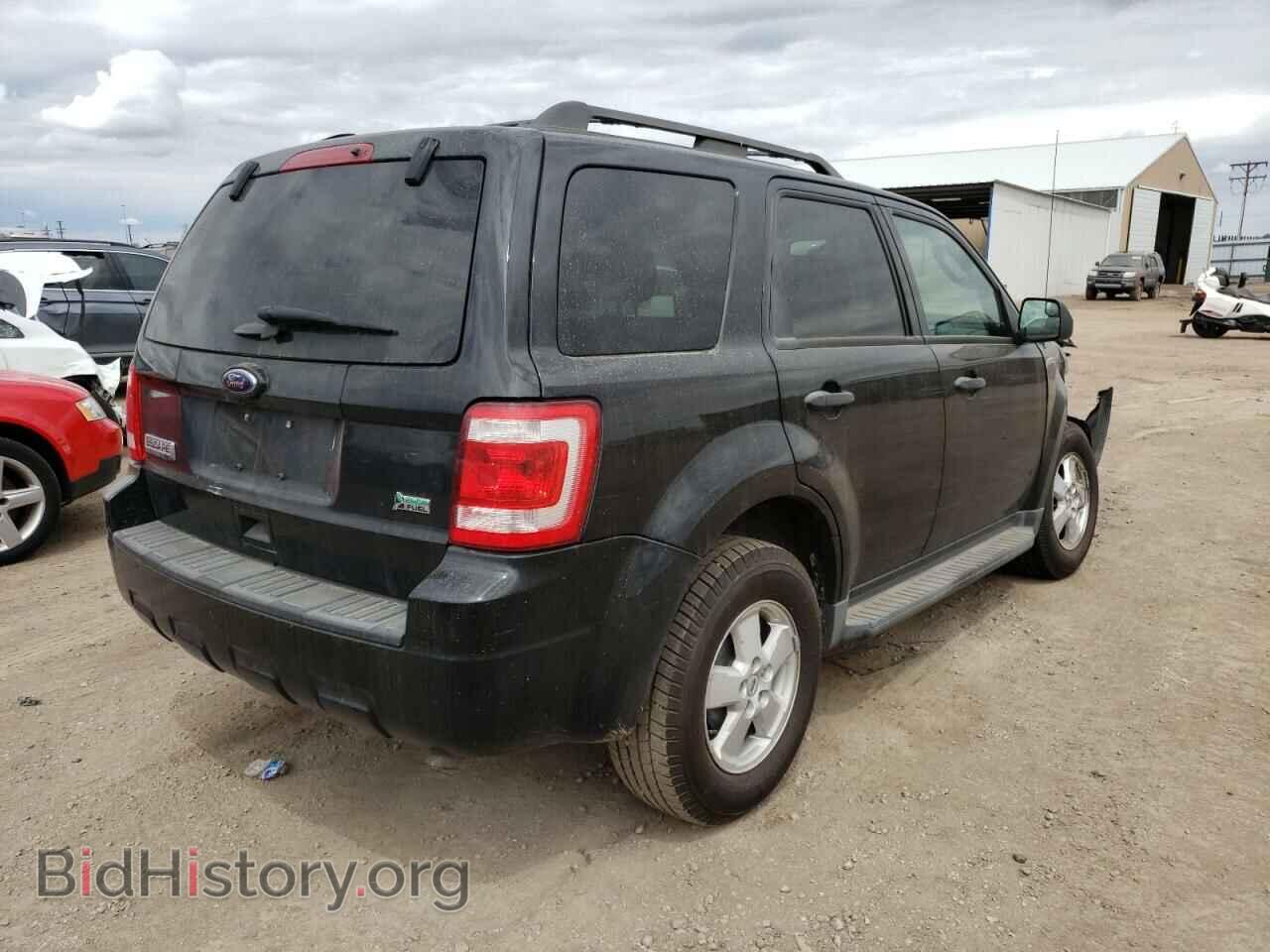 2011 FORD ESCAPE - VIN: 1FMCU9DG3BKA65800 - Фото 4