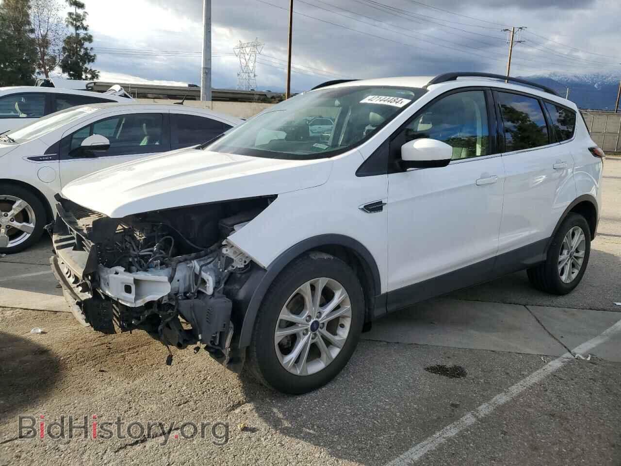 Фотография 1FMCU0GD2HUC50785 - FORD ESCAPE 2017