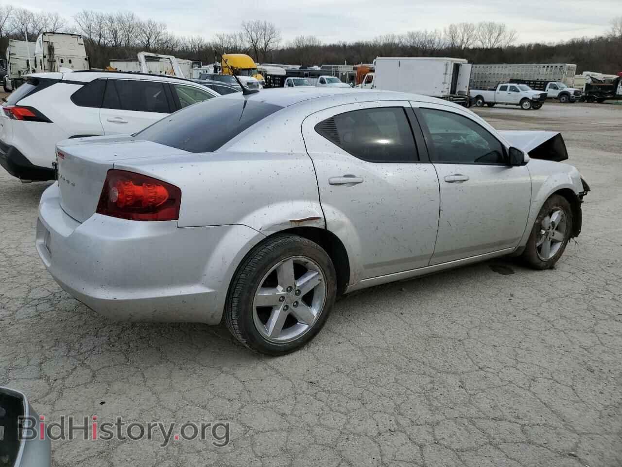 2011 DODGE AVENGER - VIN: 1B3BD2FG5BN524748 - Photo 3