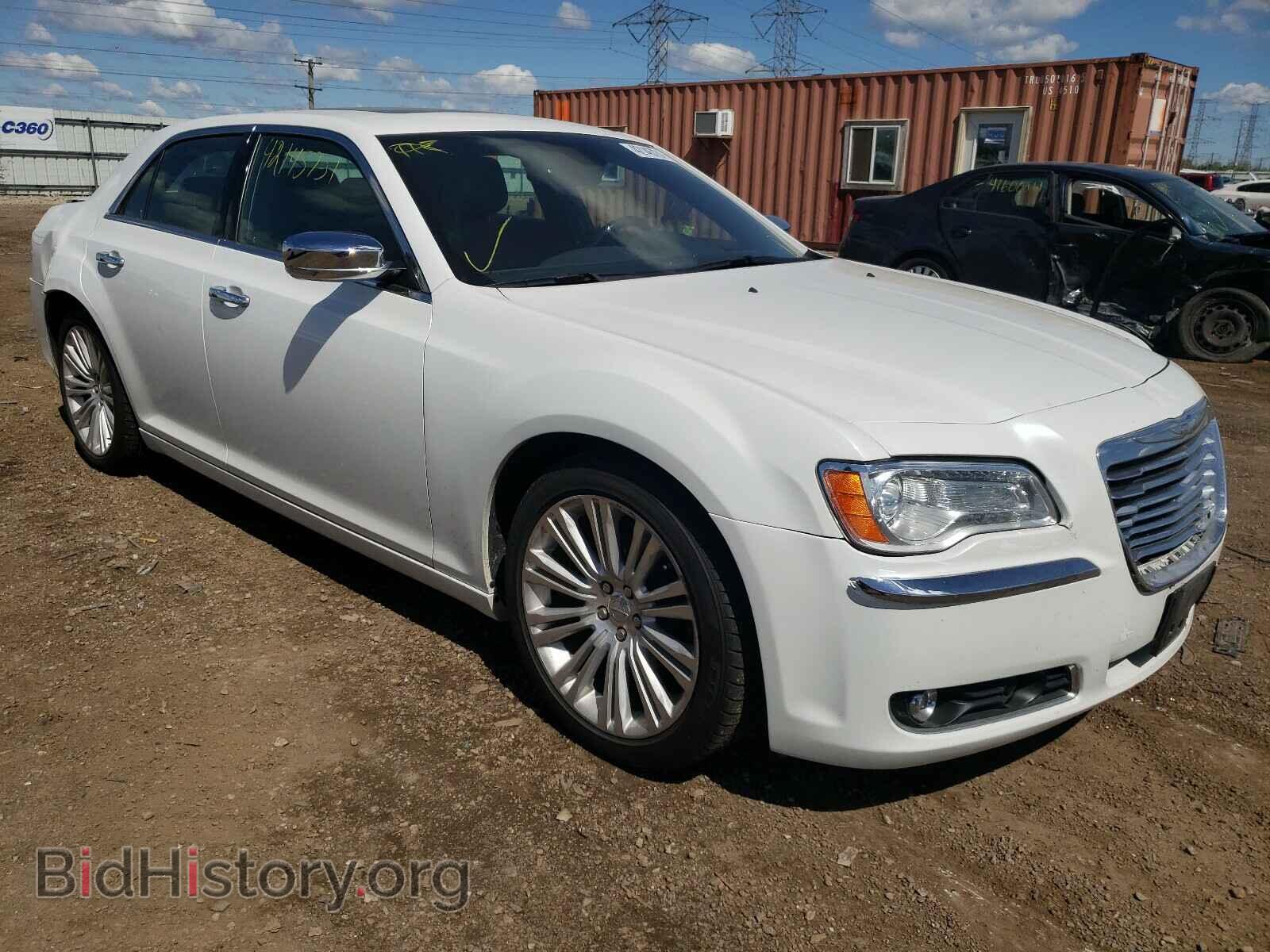 Фотография 2C3CCACG1CH139075 - CHRYSLER 300 2012