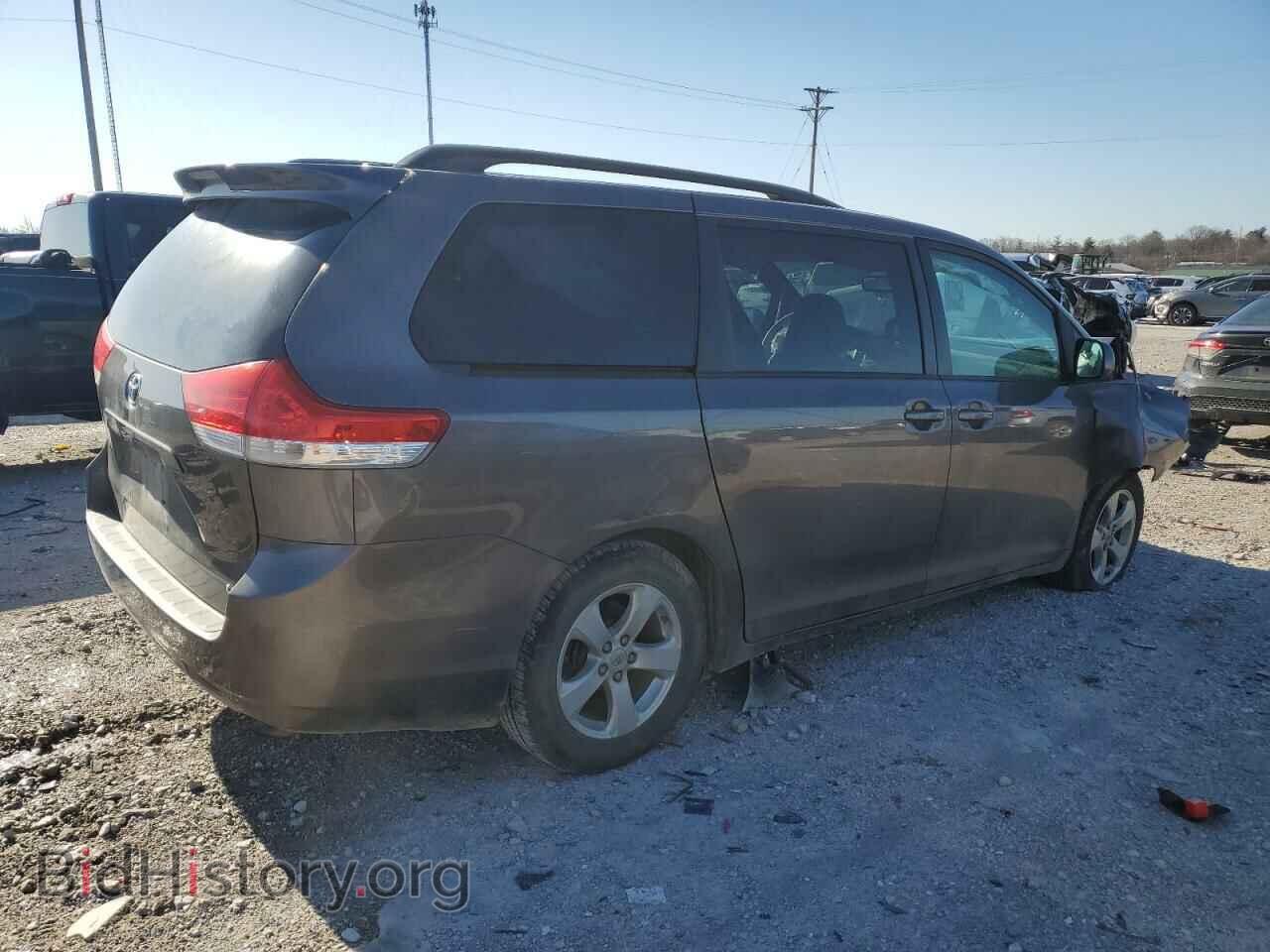 2012 TOYOTA All Models - VIN: 5TDKK3DC8CS221954 - Фото 3