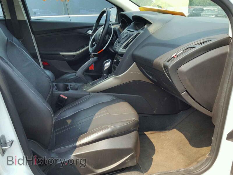 2012 Ford FOCUS (VIN 1FAHP3M23CL367186) — photo 5 of 10