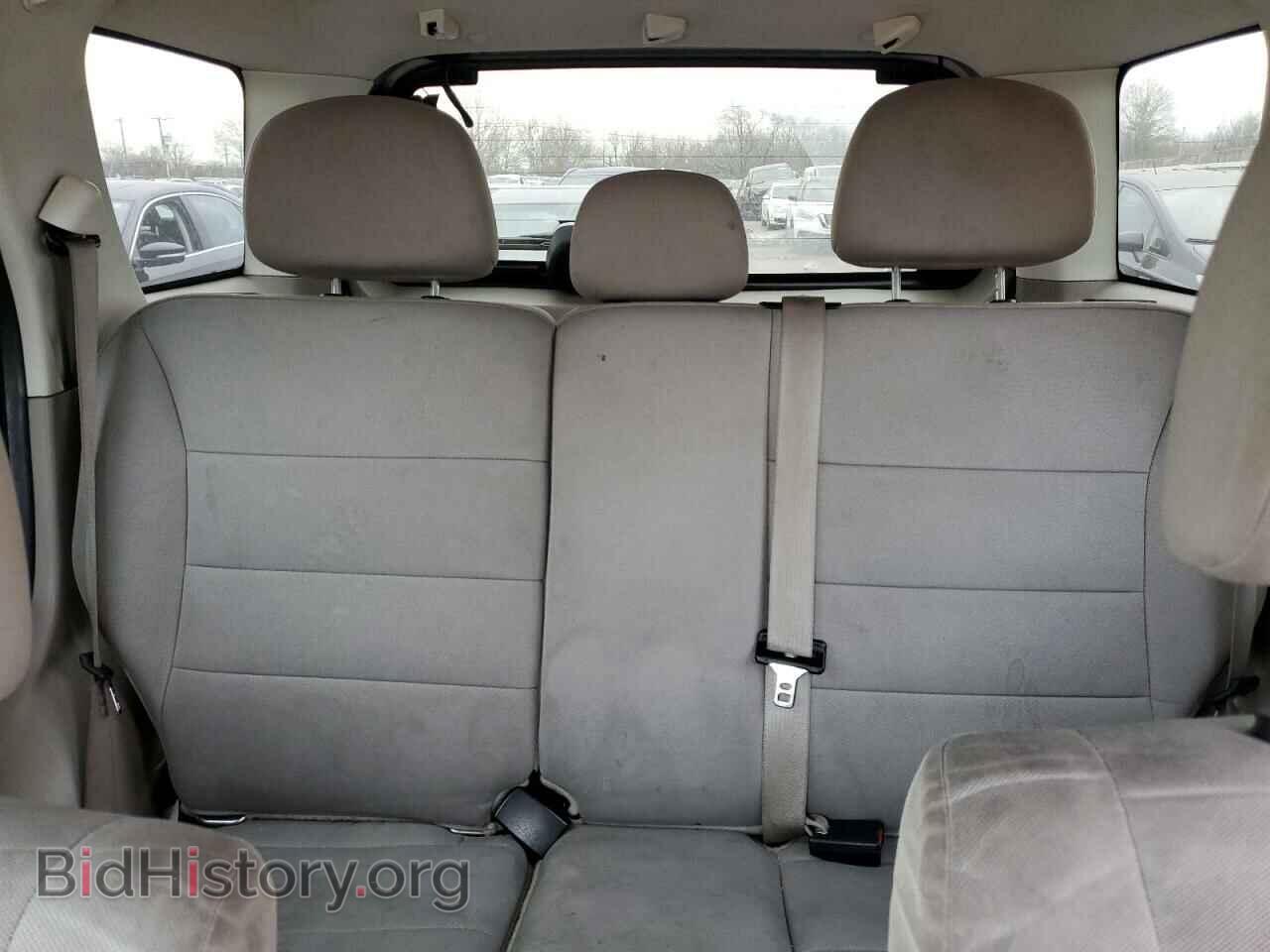 2011 FORD ESCAPE - VIN: 1FMCU0DGXBKB19766 - Фото 10