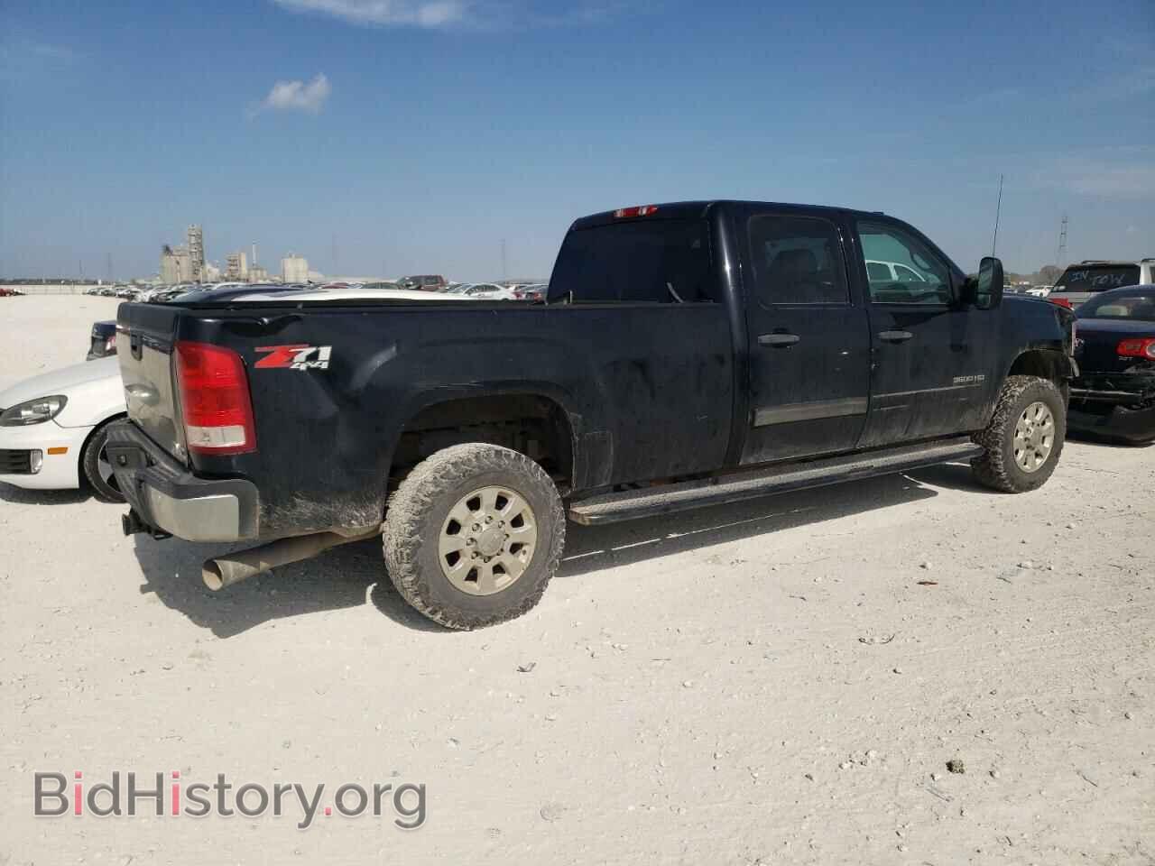 2011 GMC SIERRA - VIN: 1GT423C82BF157995 - Фото 3