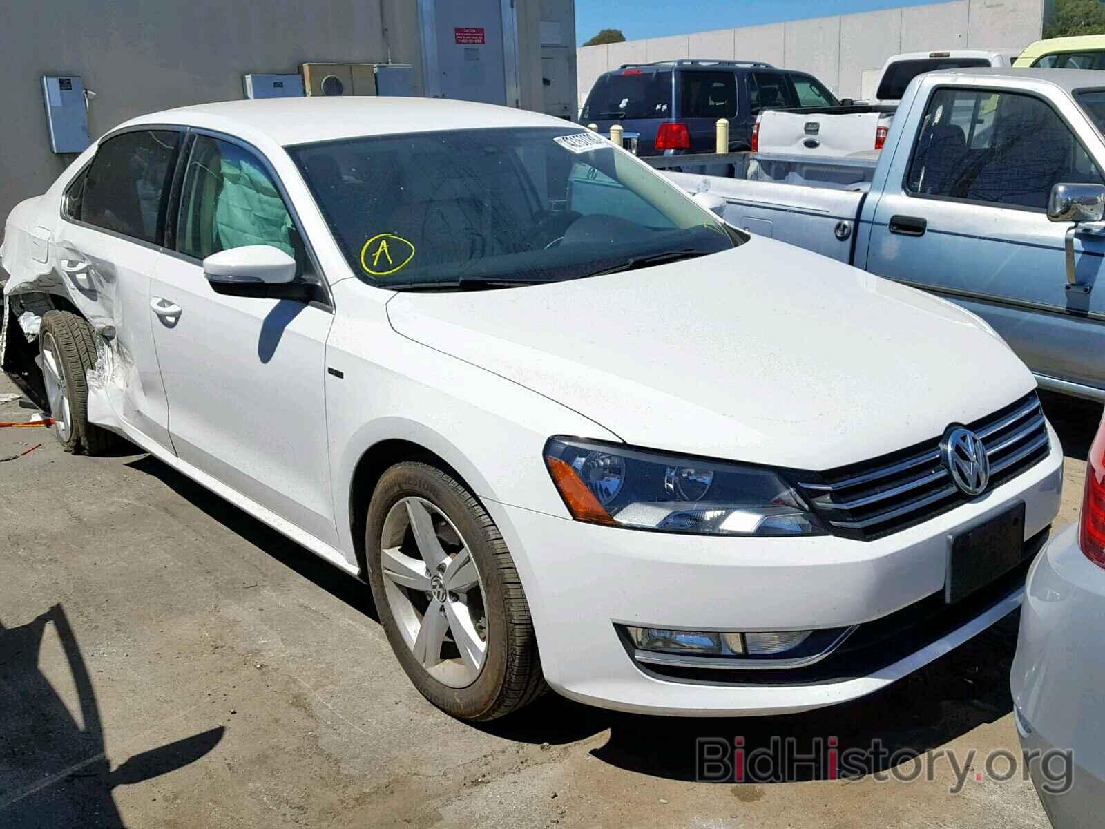 Фотография 1VWAT7A37FC105488 - VOLKSWAGEN PASSAT 2015