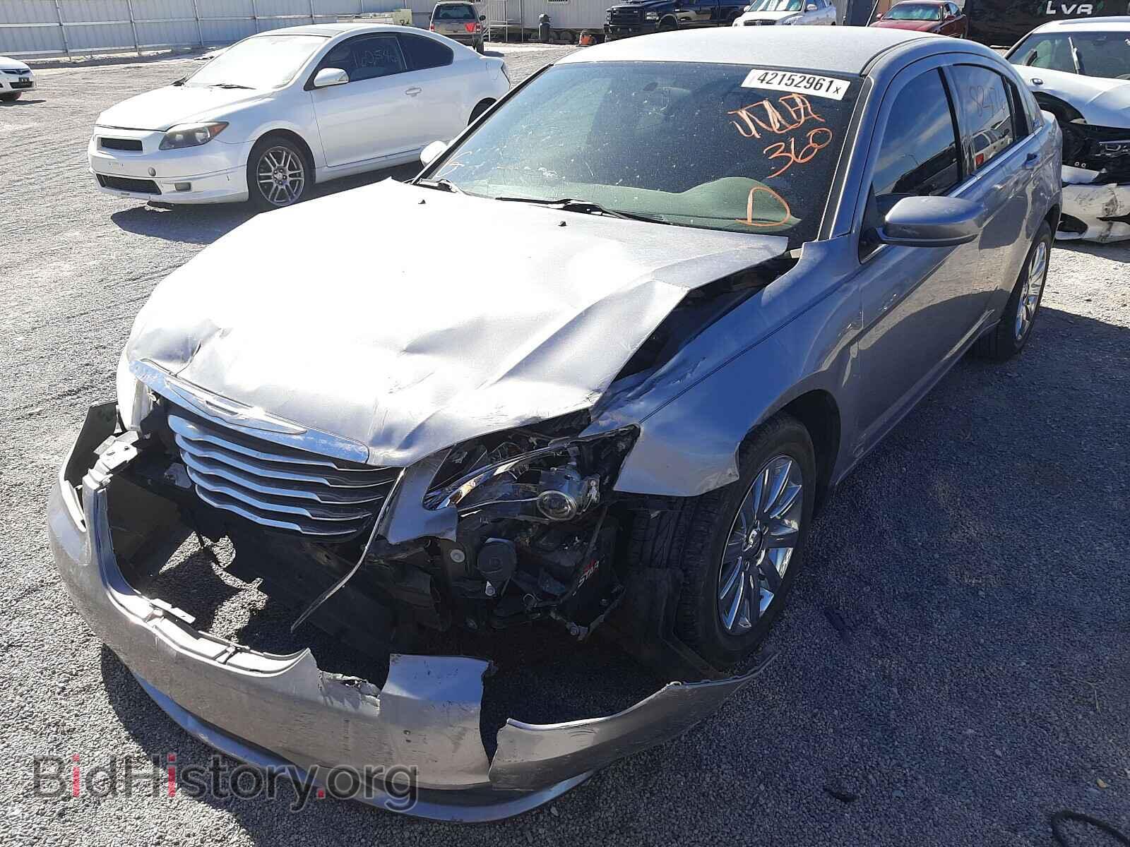 2014 CHRYSLER 200 - VIN: 1C3CCBBB6EN153043 - Фото 2