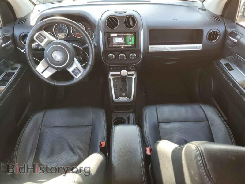 2015 Jeep COMPASS (VIN 1C4NJDEB9FD207024) — photo 8 of 13