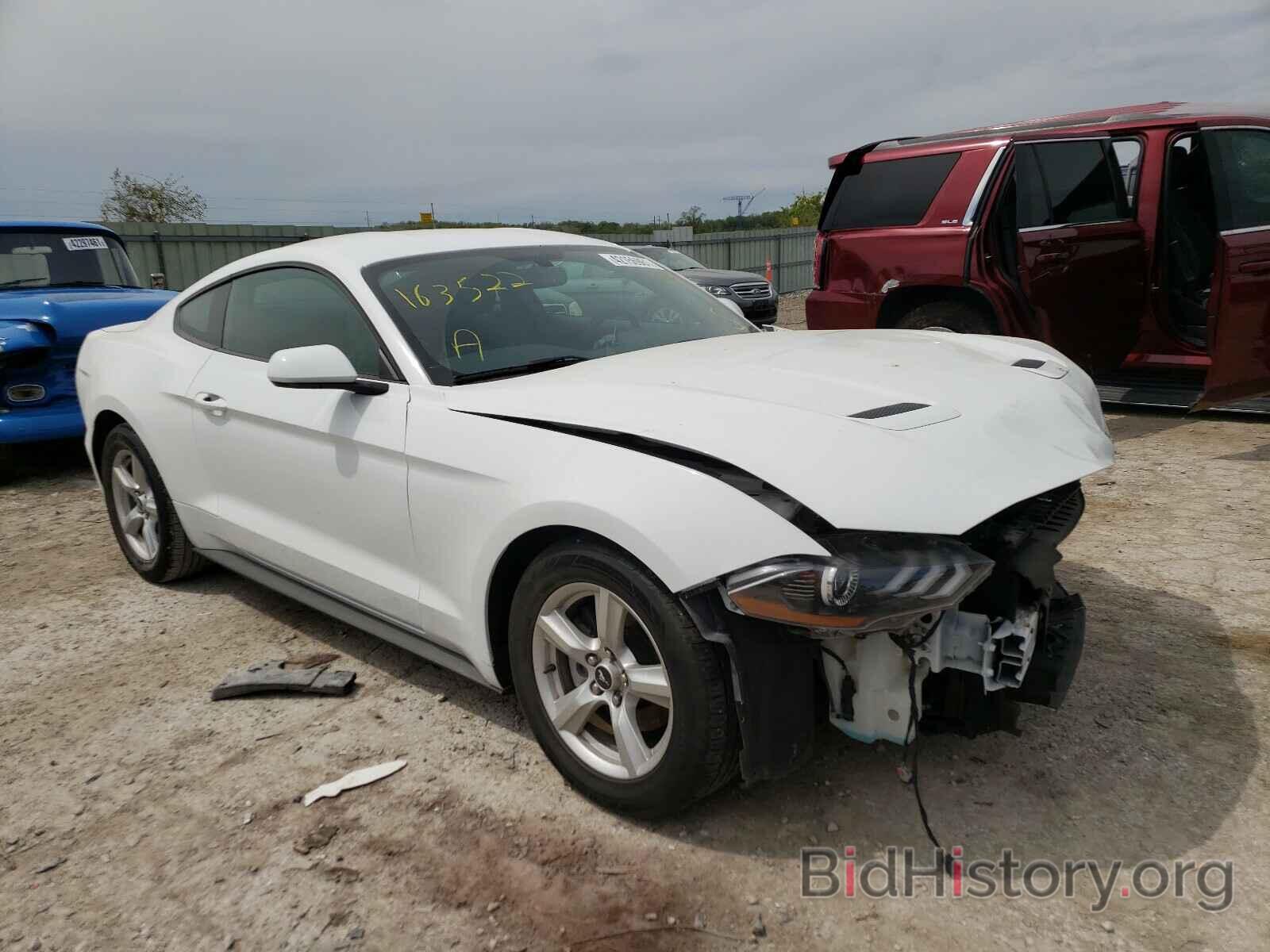 Photo 1FA6P8TH9J5163522 - FORD MUSTANG 2018
