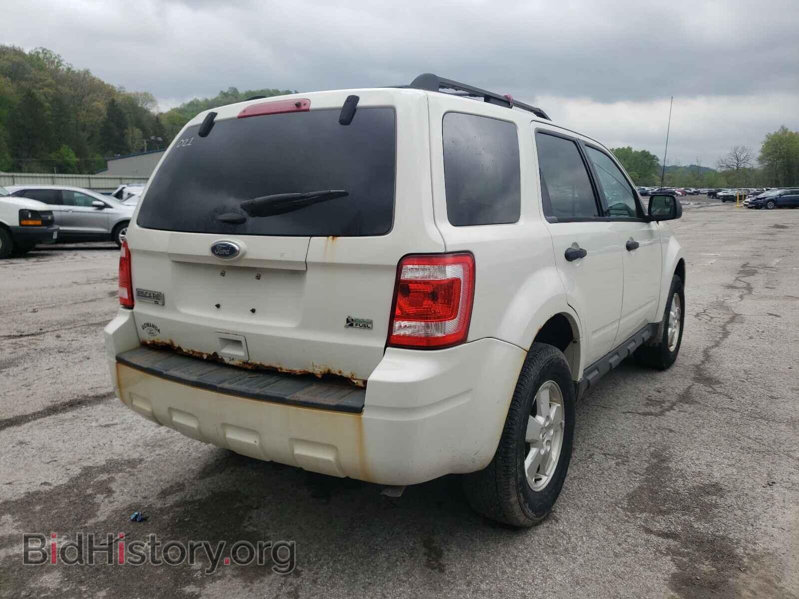 2011 FORD ESCAPE - VIN: 1FMCU9DG3BKB52015 - Фото 4