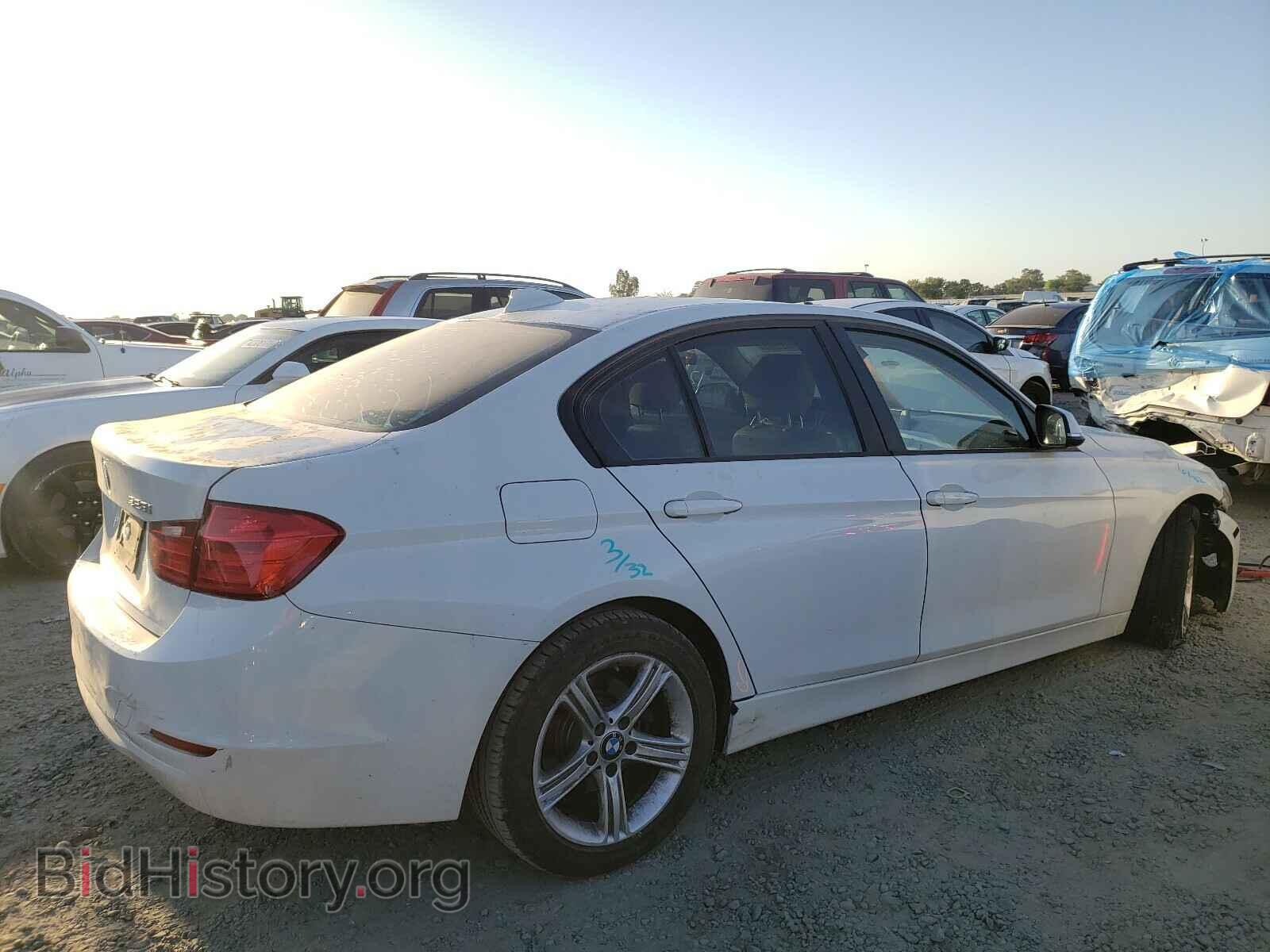 2012 BMW 3 SERIES - VIN: WBA3A5C59CF340759 - Фото 4