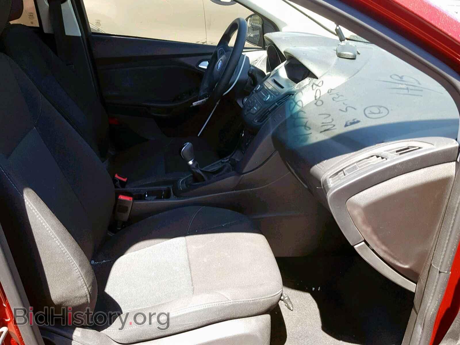 2016 FORD FOCUS SE - VIN: 1FADP3K22GL254384 - Фото 5
