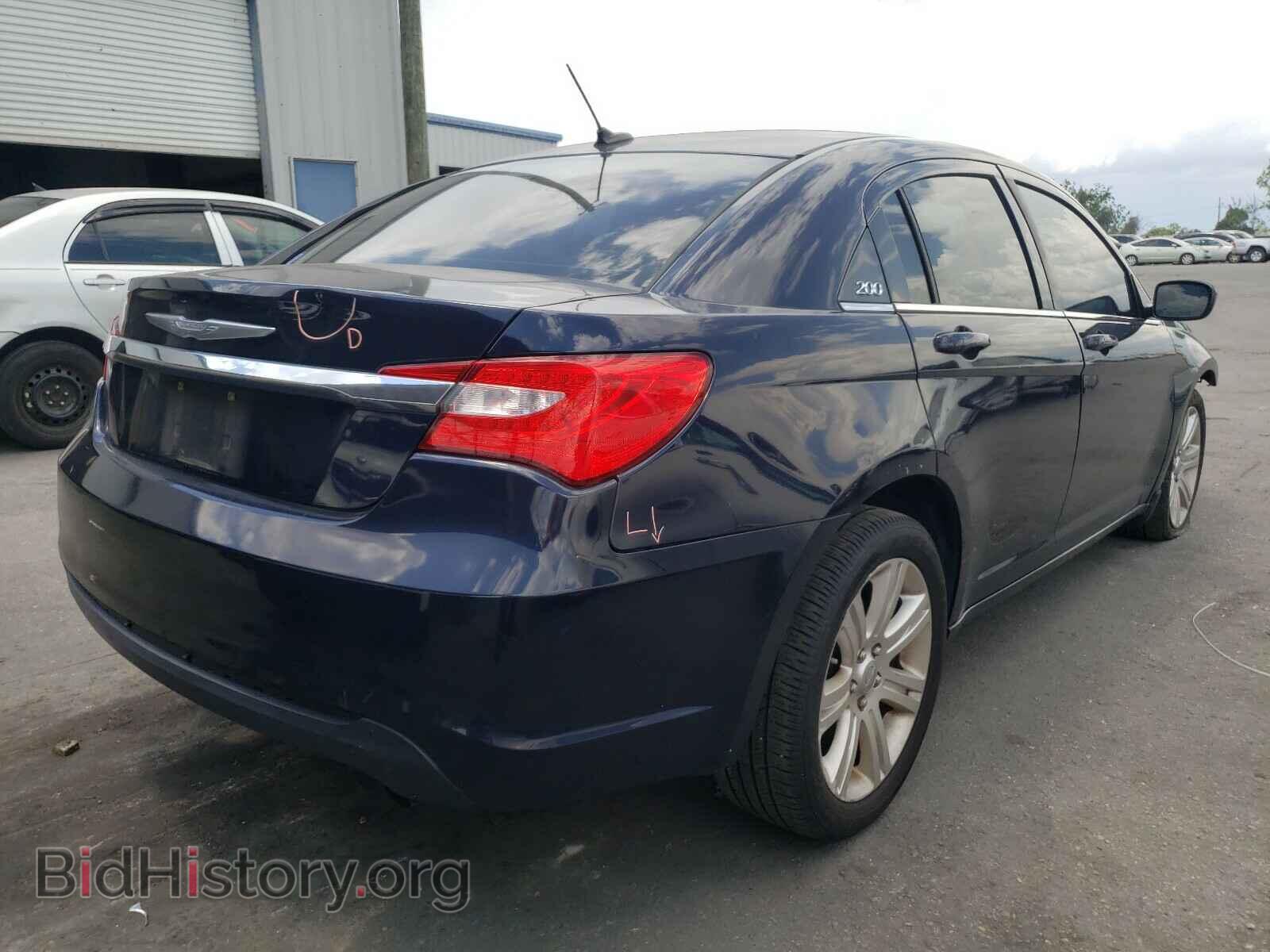 2012 CHRYSLER 200 - VIN: 1C3CCBBB1CN213341 - Фото 4
