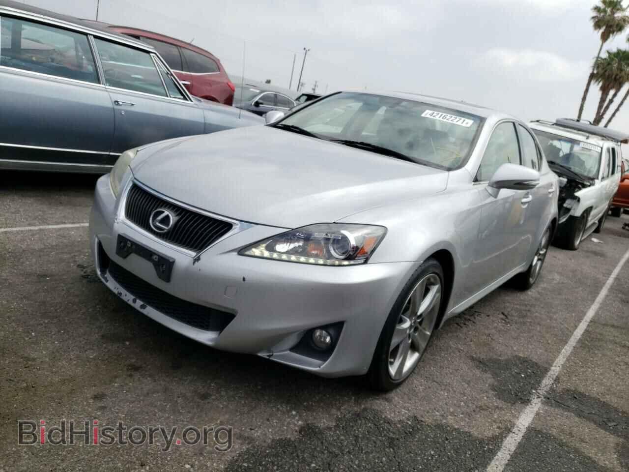 2011 LEXUS IS - VIN: JTHBF5C25B5136677 - Фото 2