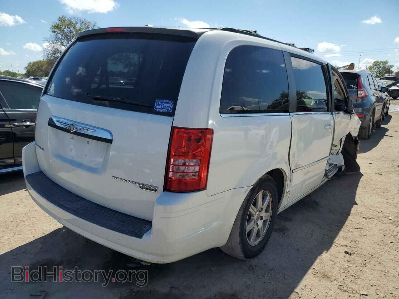 2010 CHRYSLER MINIVAN - VIN: 2A4RR5D13AR252713 - Фото 3