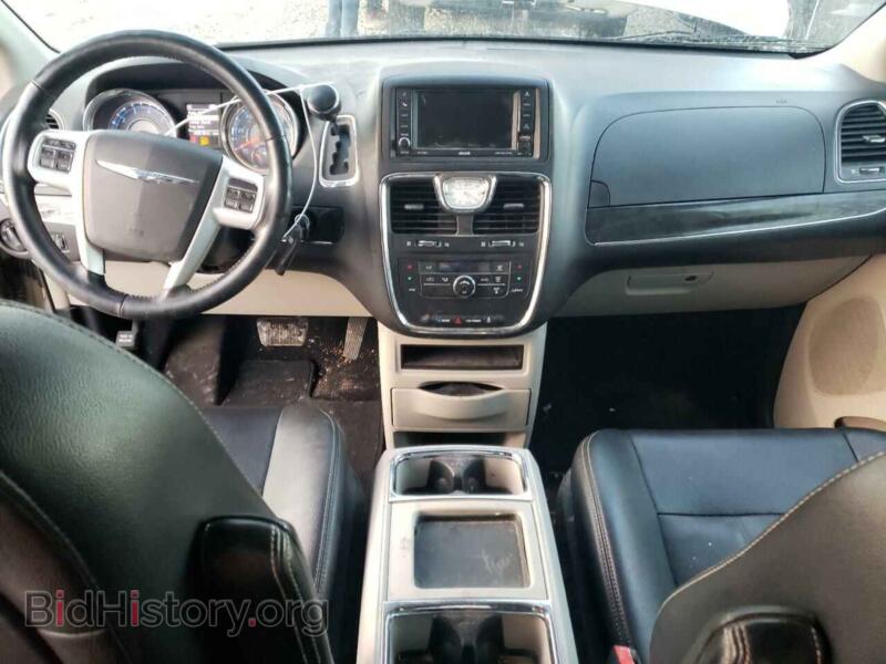 2015 Chrysler MINIVAN (VIN 2C4RC1BG6FR608618) — photo 8 of 13