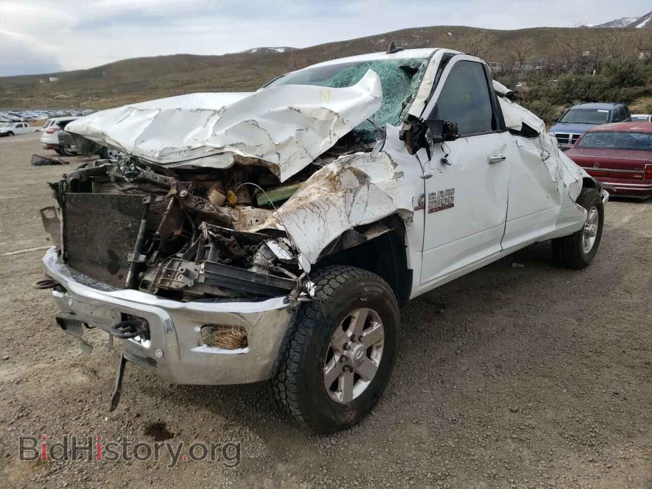 2018 RAM 2500 - VIN: 3C6UR5DL7JG406287 - Photo 2
