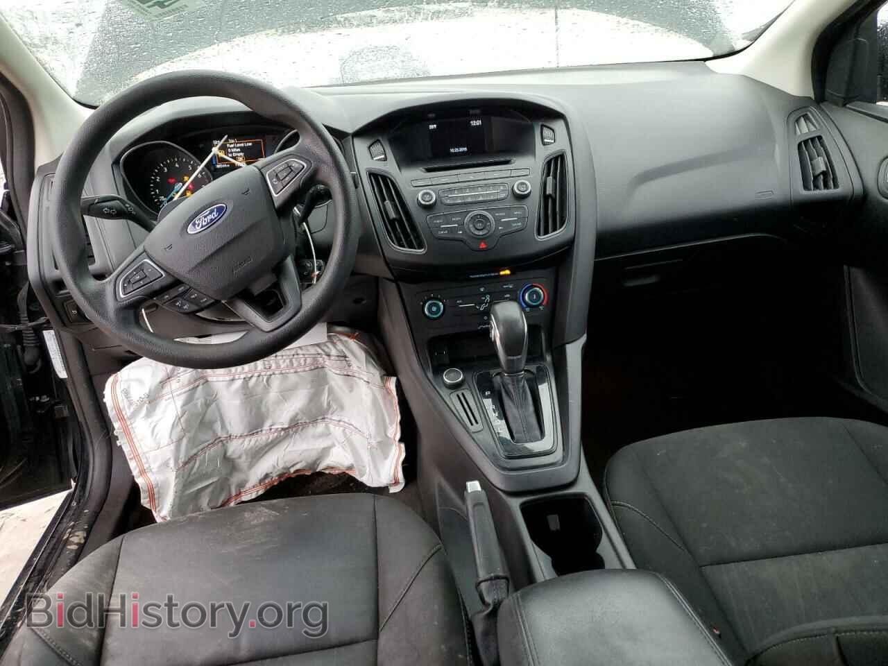 2017 FORD FOCUS - VIN: 1FADP3F2XHL203307 - Photo 8