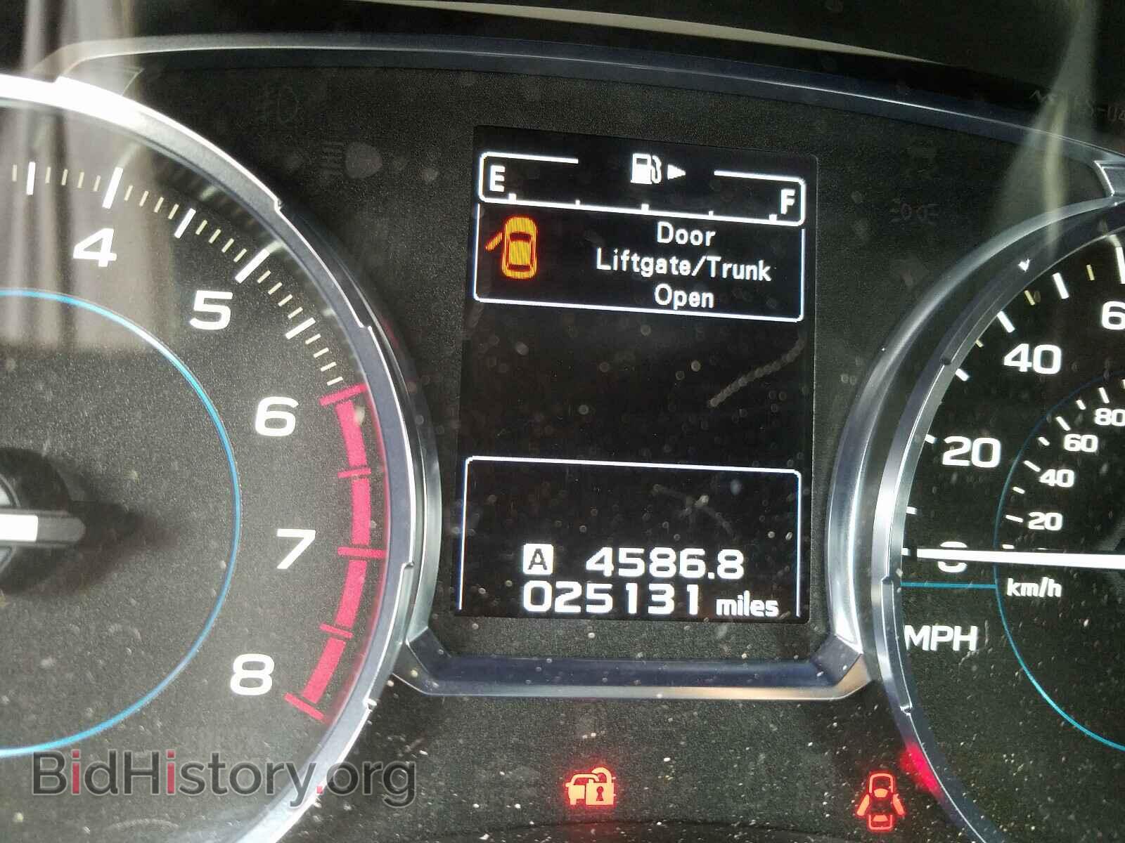 2017 SUBARU FORESTER - VIN: JF2SJAGC6HH564455 - Photo 8