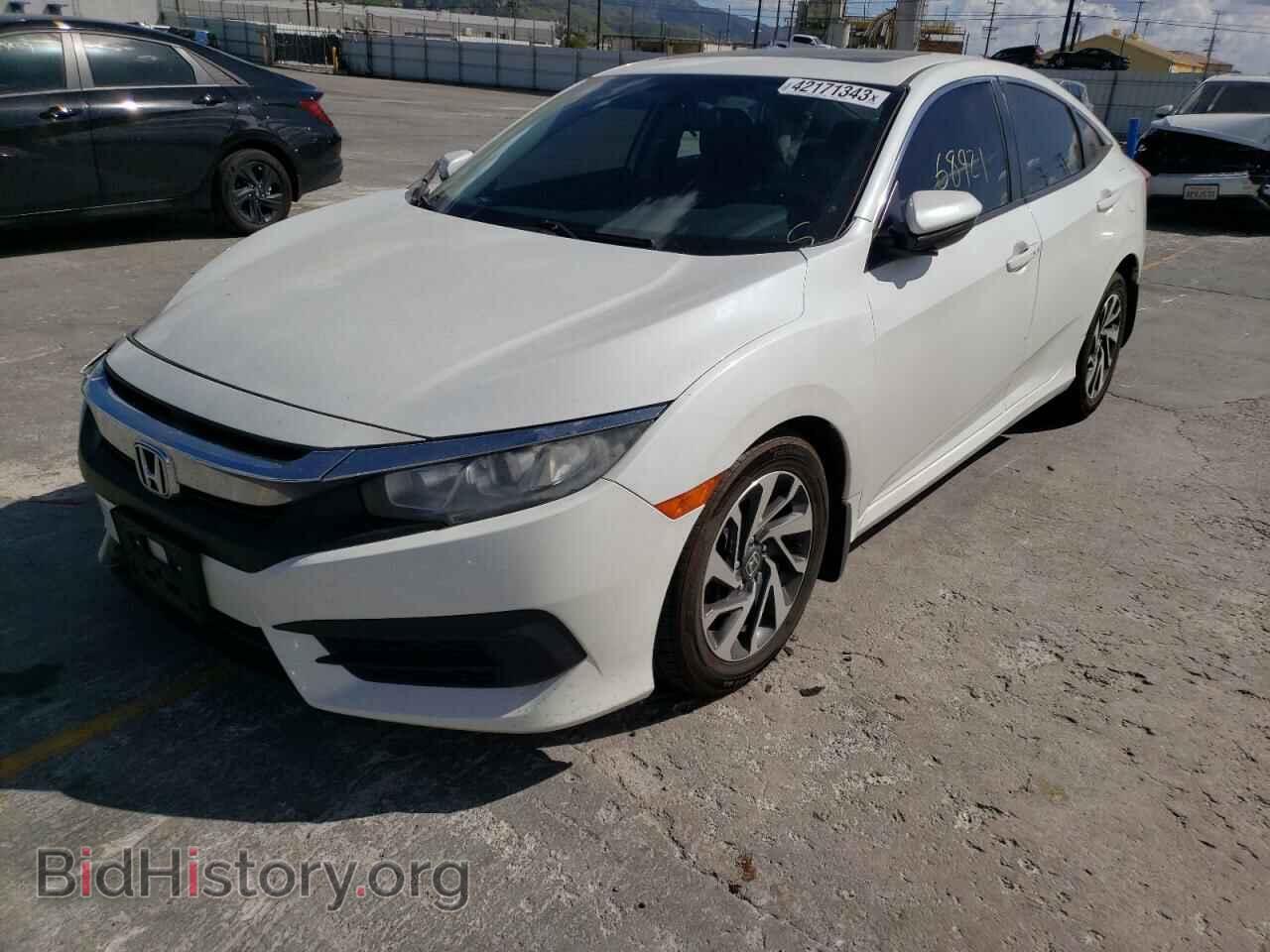 Фотография 2HGFC2F76HH566156 - HONDA CIVIC 2017