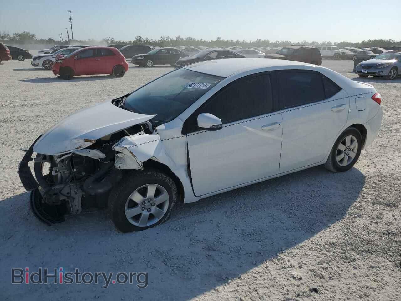 Фотография 5YFBURHE3FP278231 - TOYOTA COROLLA 2015