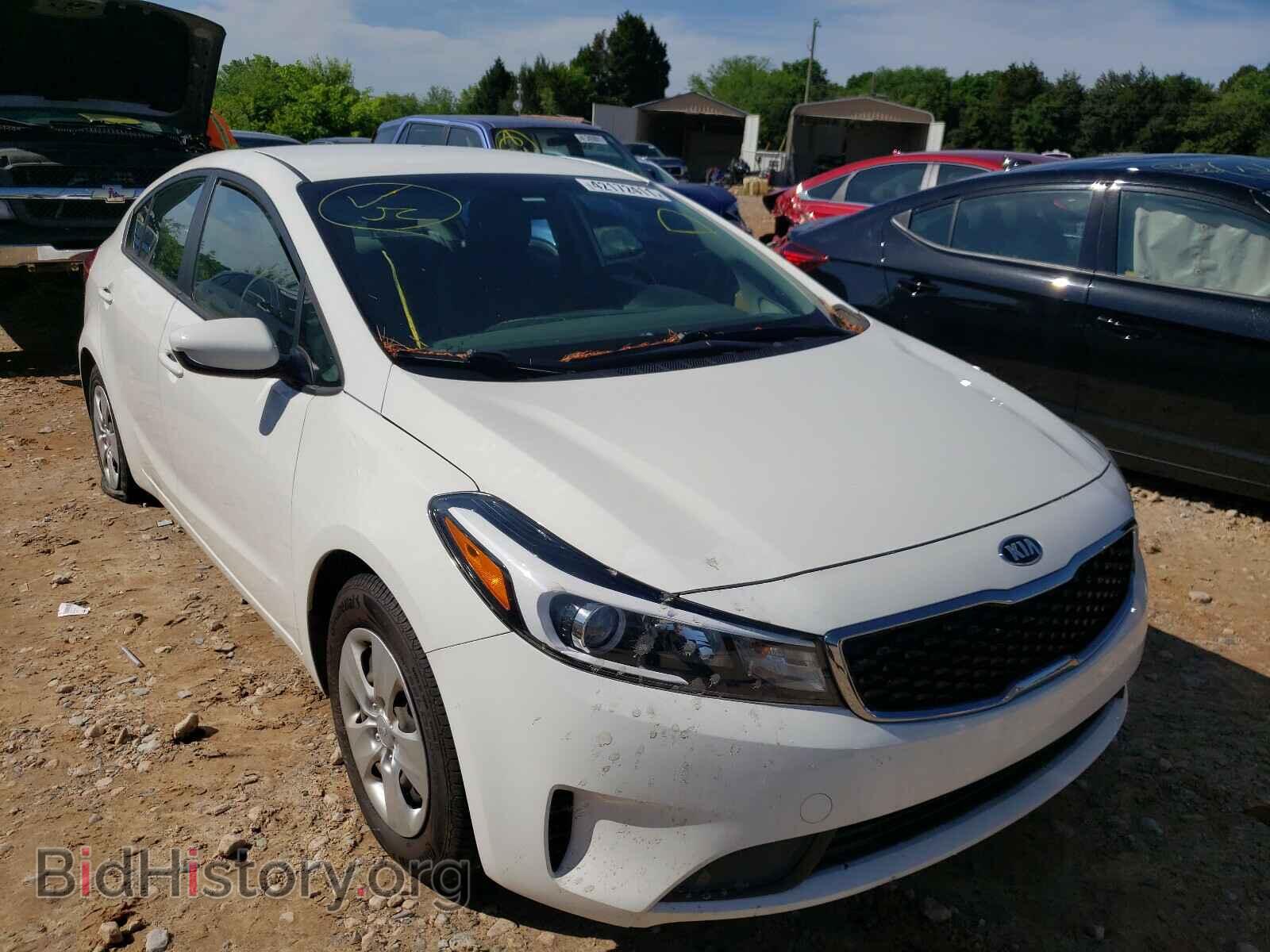 Фотография 3KPFK4A76HE100551 - KIA FORTE 2017