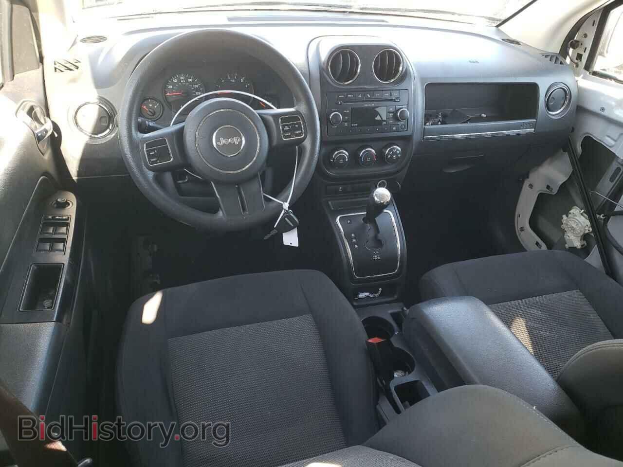 2011 JEEP COMPASS - VIN: 1J4NF1FBXBD280938 - Фото 8