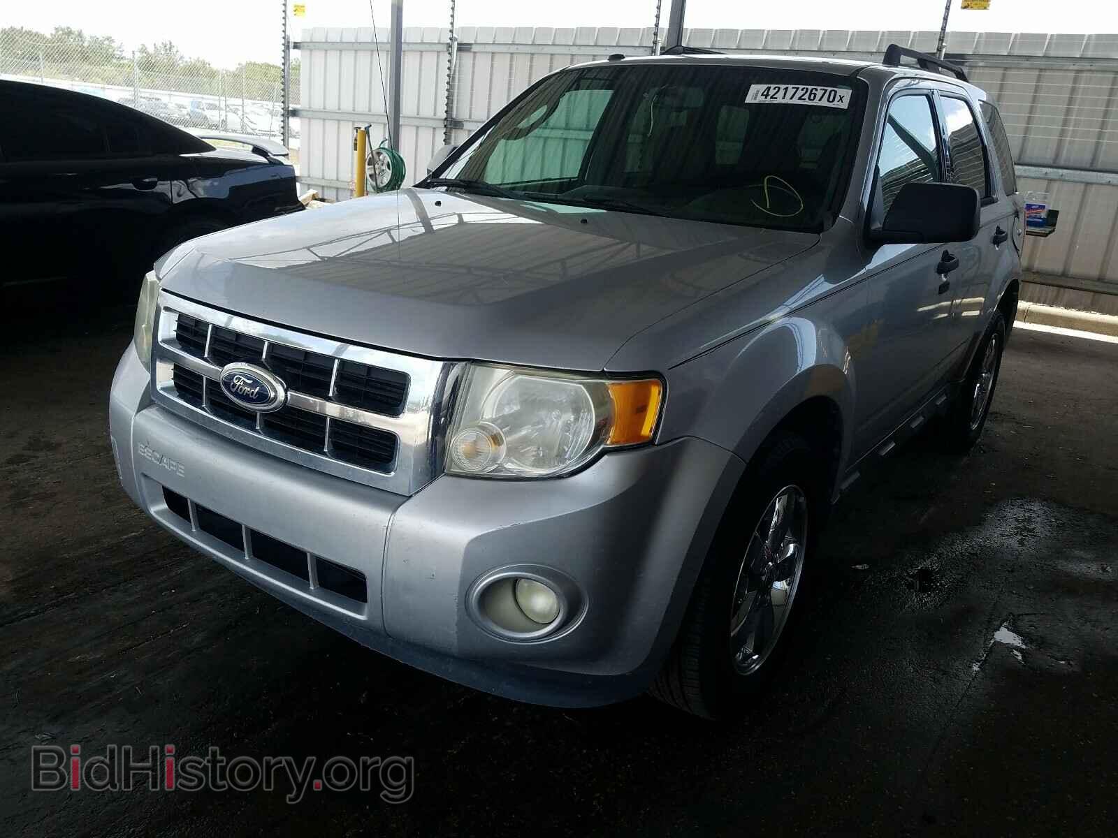 2011 FORD ESCAPE - VIN: 1FMCU0DG1BKA68982 - Фото 2