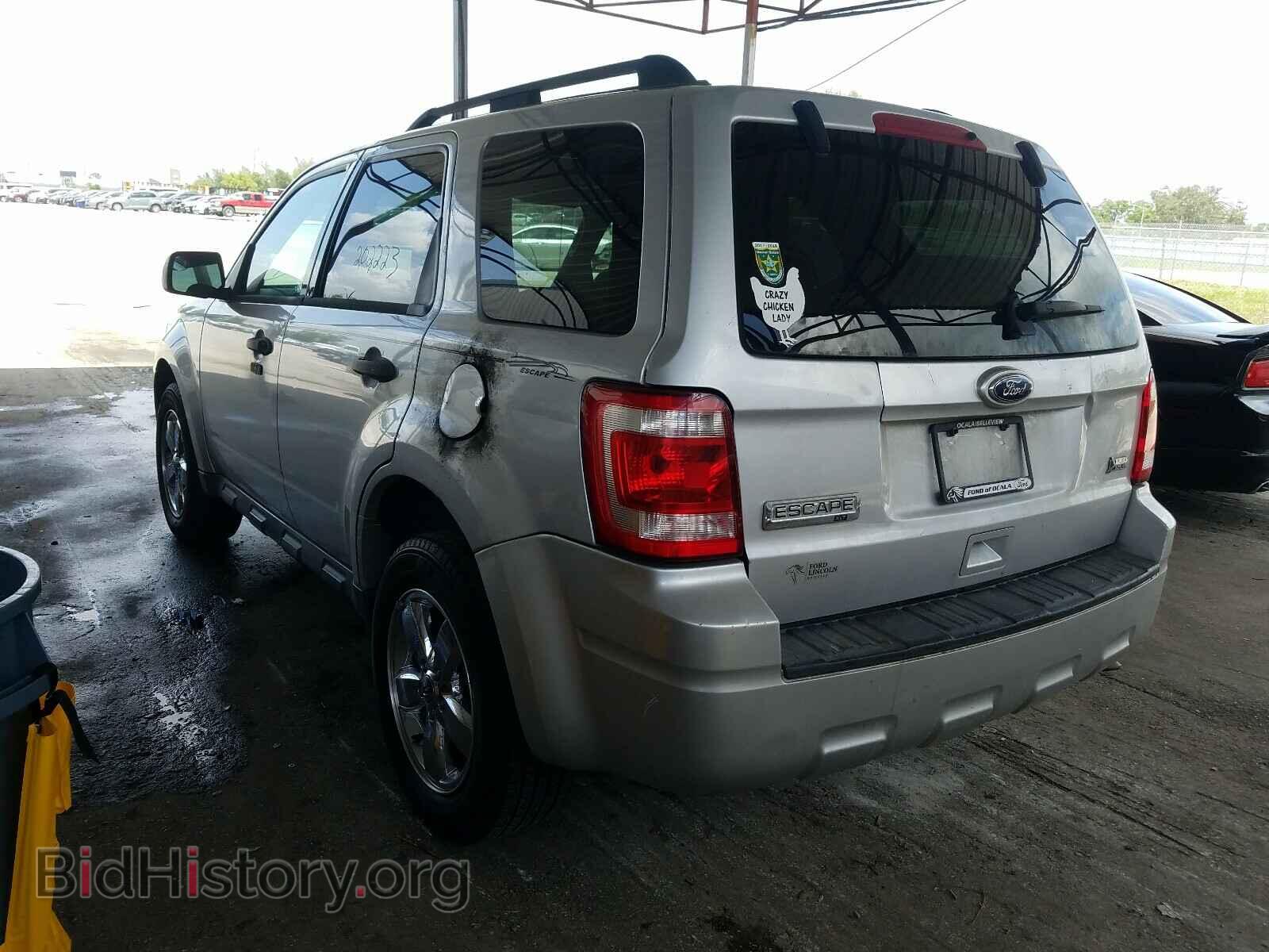 2011 FORD ESCAPE - VIN: 1FMCU0DG1BKA68982 - Фото 3