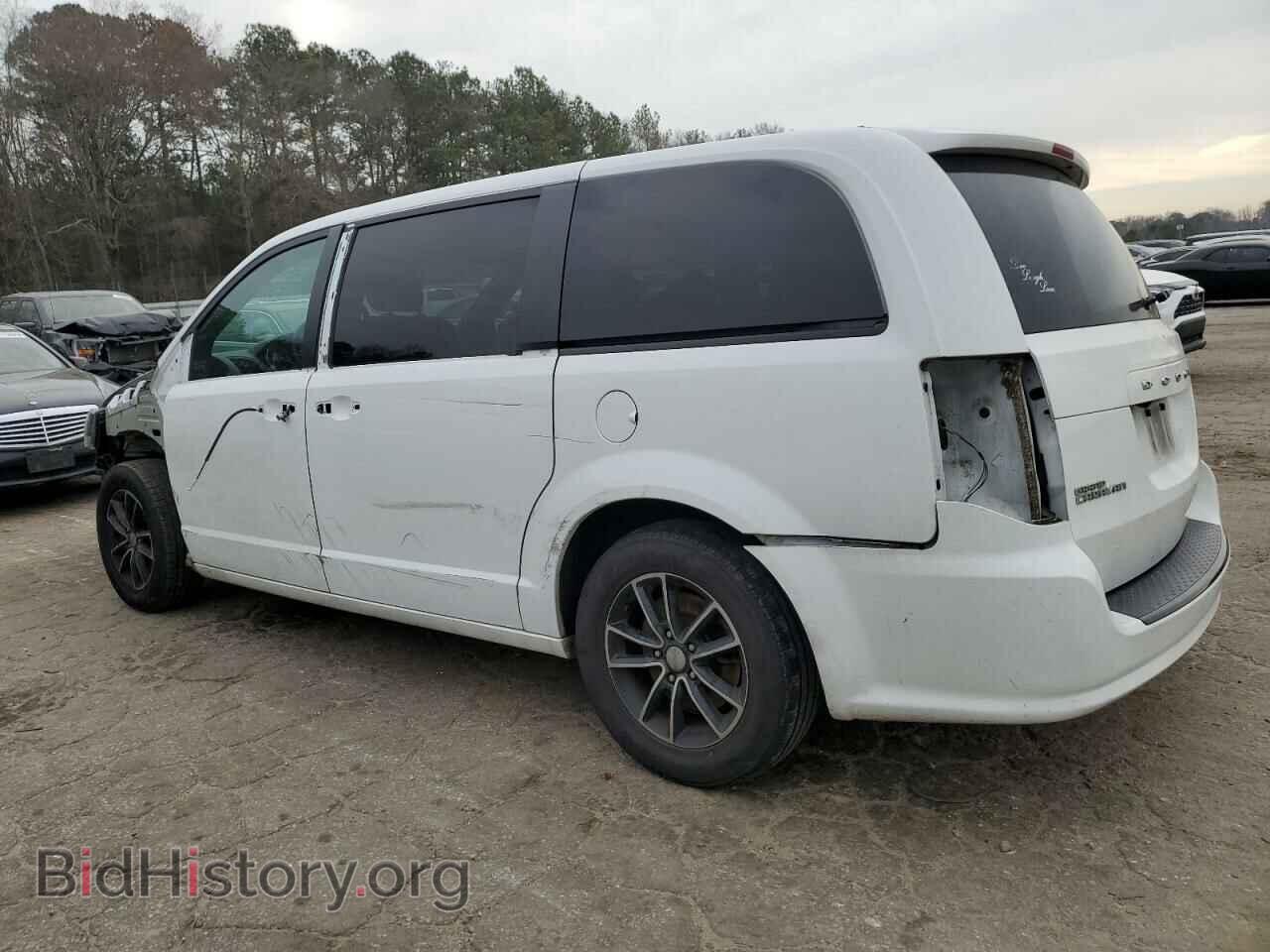 2018 DODGE CARAVAN - VIN: 2C4RDGBG0JR215142 - Фото 2