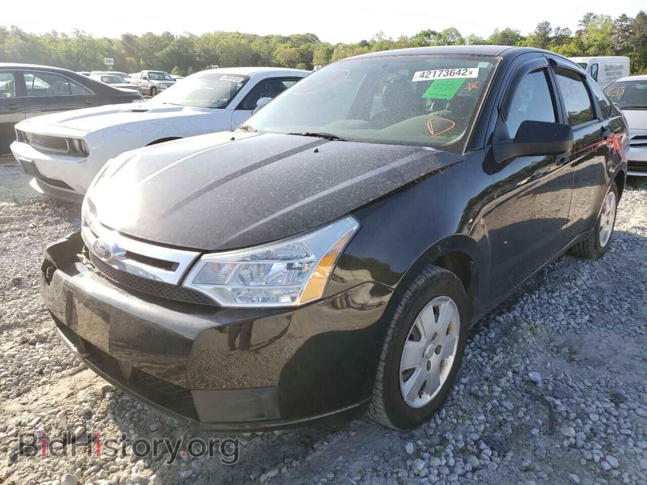 2011 FORD FOCUS - VIN: 1FAHP3EN1BW124093 - Фото 2