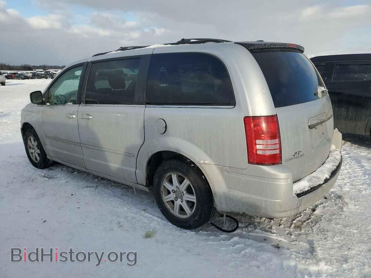 2009 CHRYSLER MINIVAN - VIN: 2A8HR54119R626497 - Фото 2