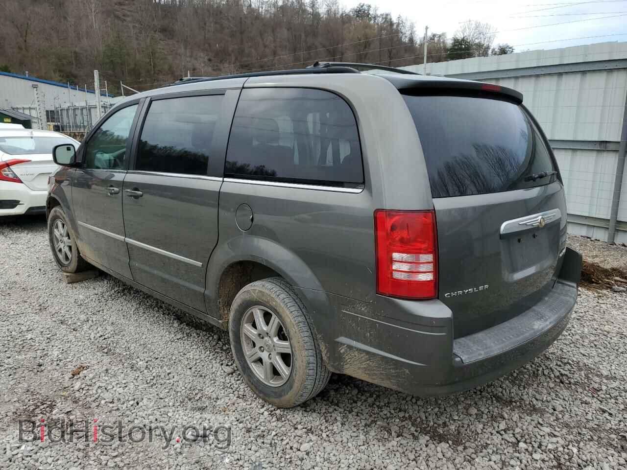 2010 CHRYSLER MINIVAN - VIN: 2A4RR5D12AR393658 - Фото 2