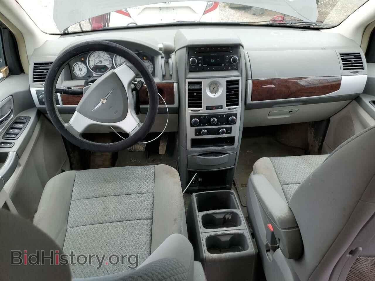 2010 CHRYSLER MINIVAN - VIN: 2A4RR5D12AR393658 - Фото 8