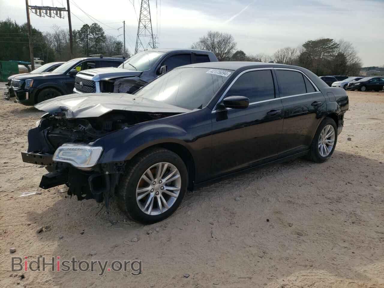 Фотография 2C3CCAAG0KH548055 - CHRYSLER 300 2019