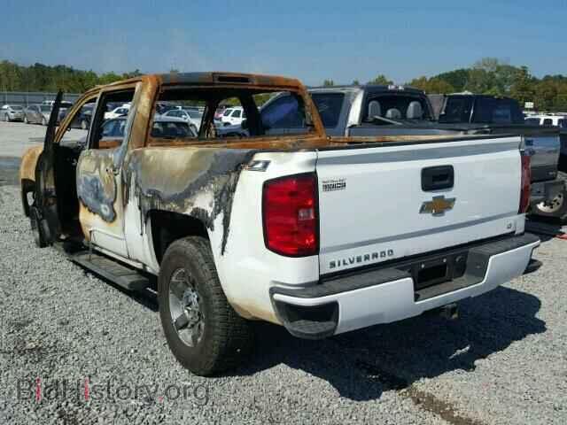 2016 CHEVROLET SILVERADO - VIN: 3GCUKREC9GG252564 - Фото 3